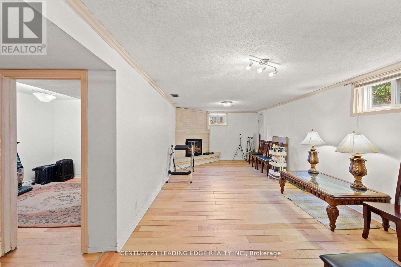 881 BLAIRHOLM AVENUE - Image 42