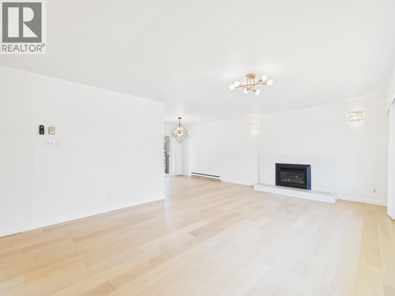 6 Bed, 4 Bath House for Sale in Richmond – 7111 CAVELIER COURT, Richmond – MLS# R3141552 - Image 11