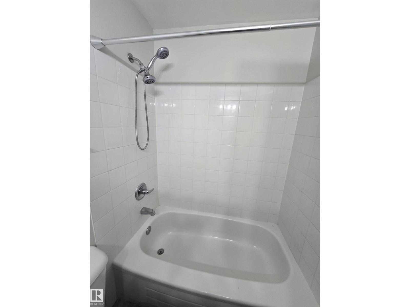 #105 11109 84 AV NW - 18