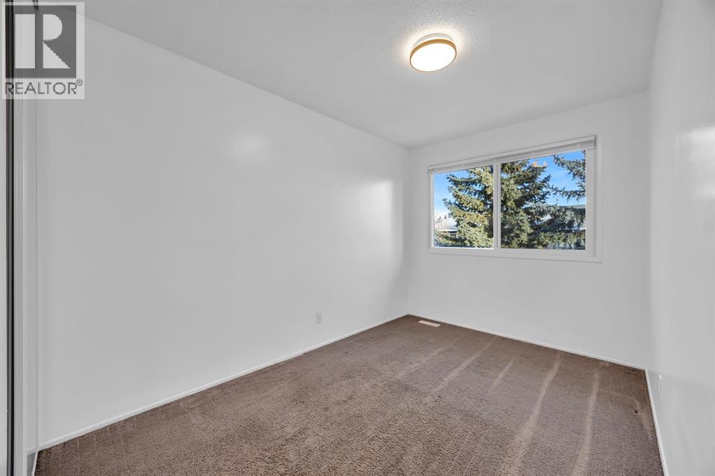 #33 219 90 Avenue SE - 14