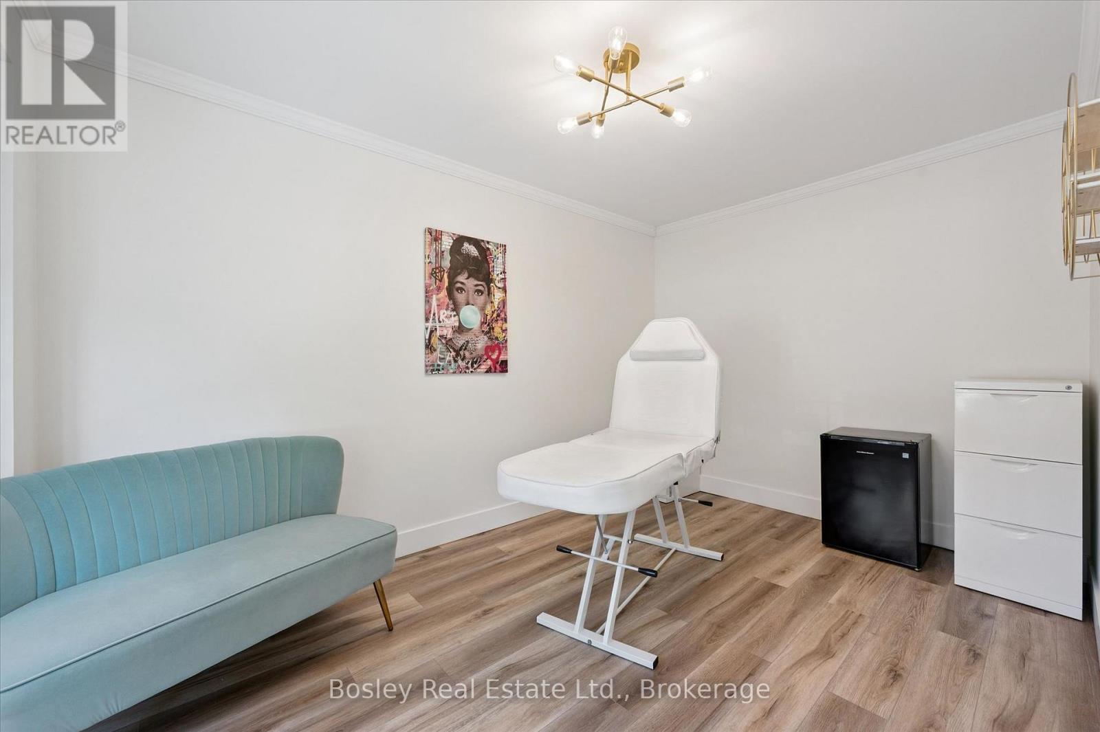 52 STIRLING MACGREGOR DRIVE - 15