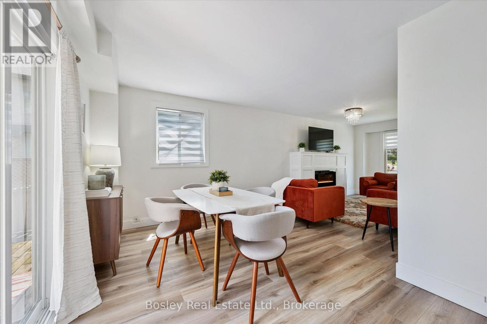 52 STIRLING MACGREGOR DRIVE - 12