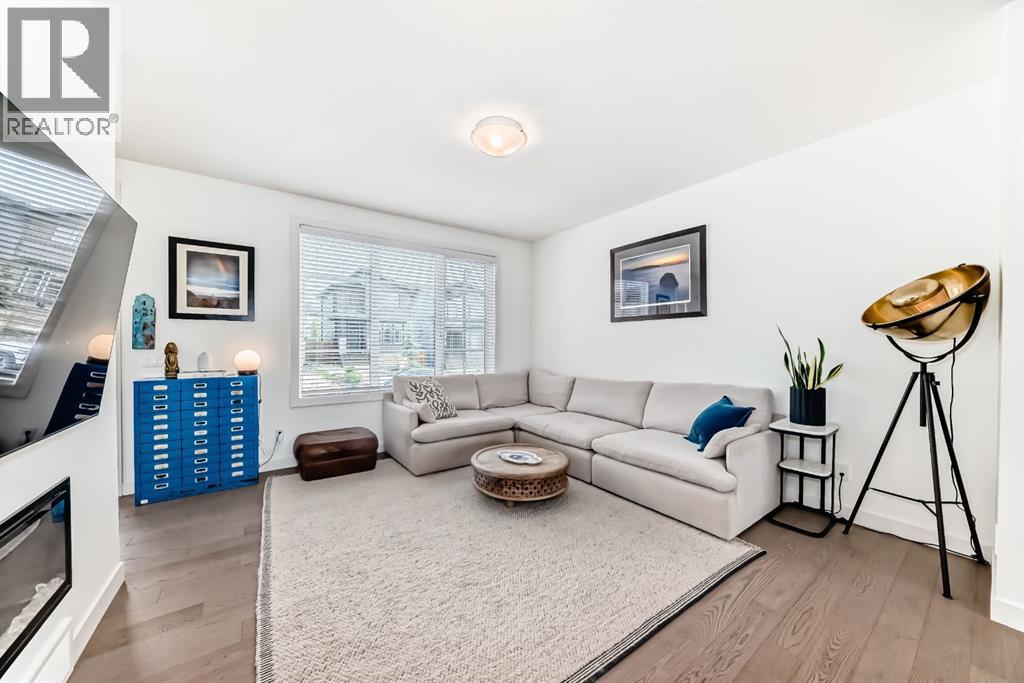 38 Precedence Glen - 18