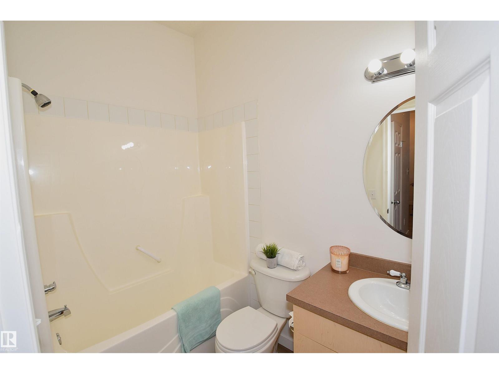 #103 4310 33 ST - 41