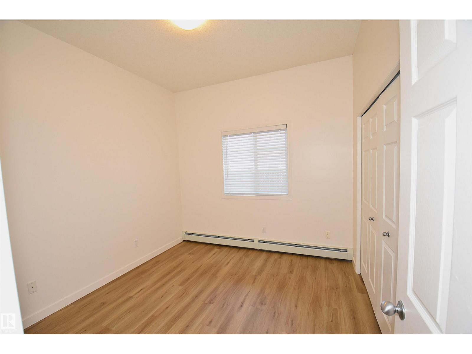 #103 4310 33 ST - 47