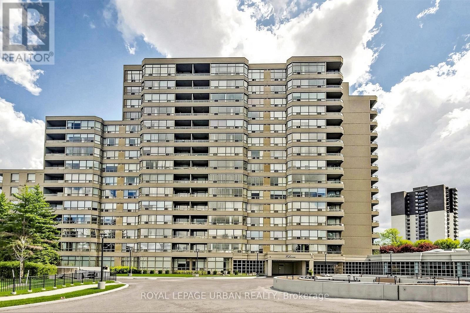 #110 11 TOWNSGATE DRIVE - 3