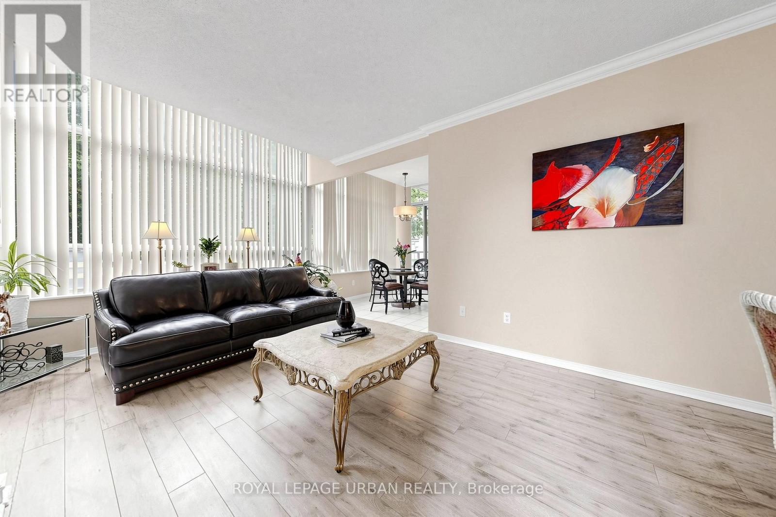 #110 11 TOWNSGATE DRIVE - 8