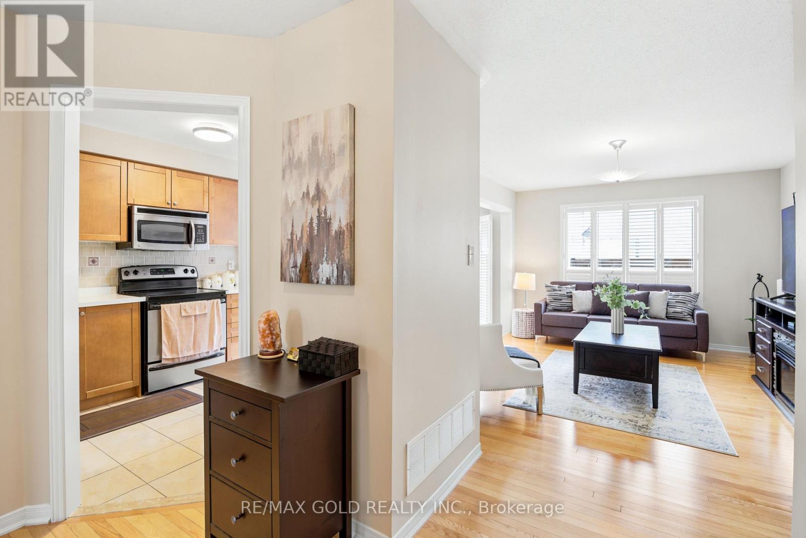 222 FAIRWOOD CIRCLE - 12