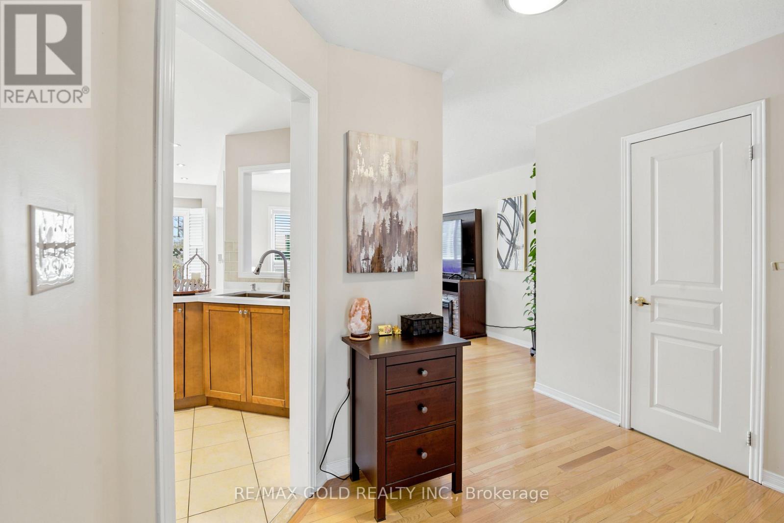 222 FAIRWOOD CIRCLE - 16