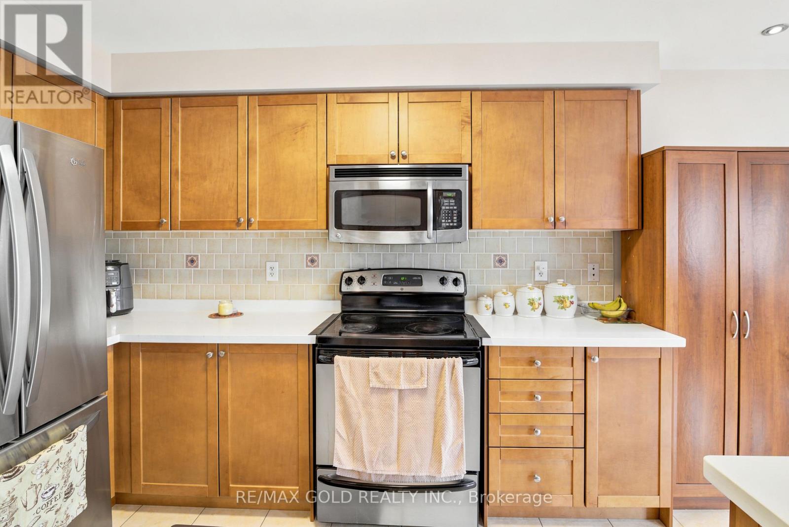 222 FAIRWOOD CIRCLE - 19