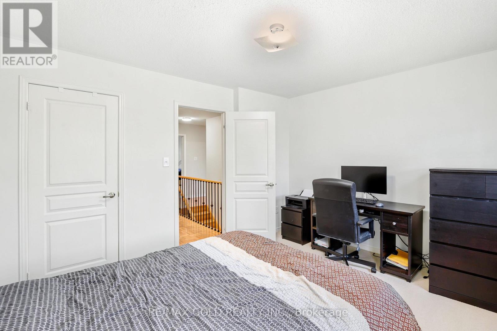 222 FAIRWOOD CIRCLE - 34