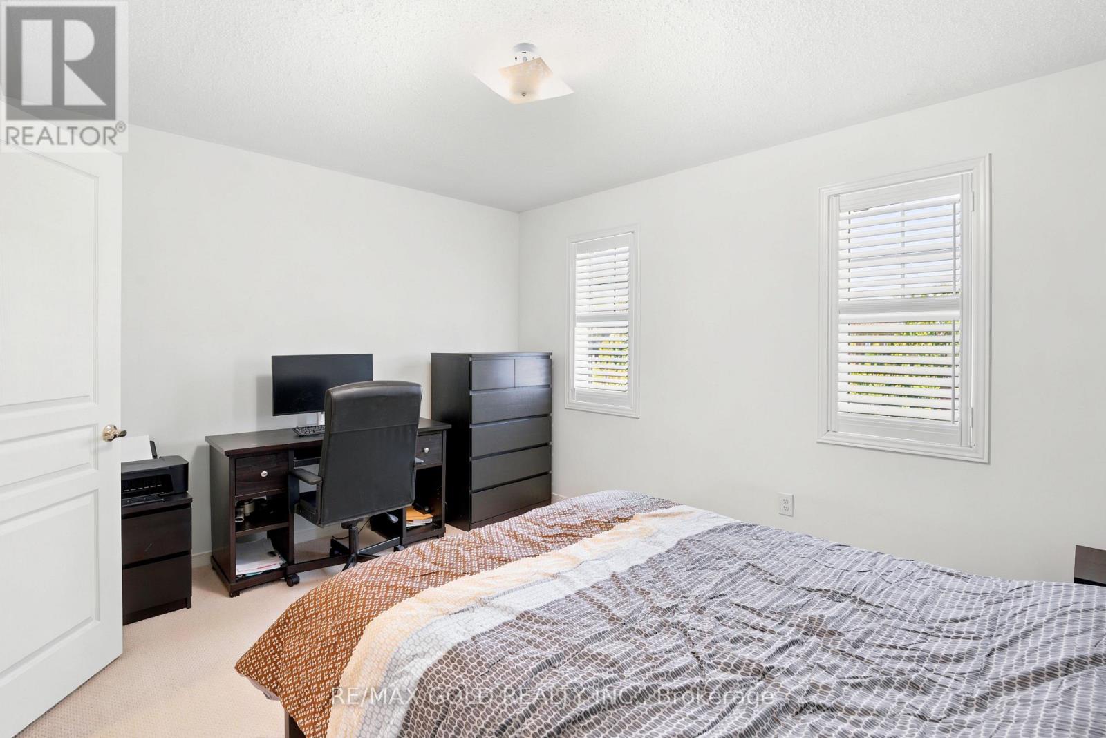 222 FAIRWOOD CIRCLE - 30
