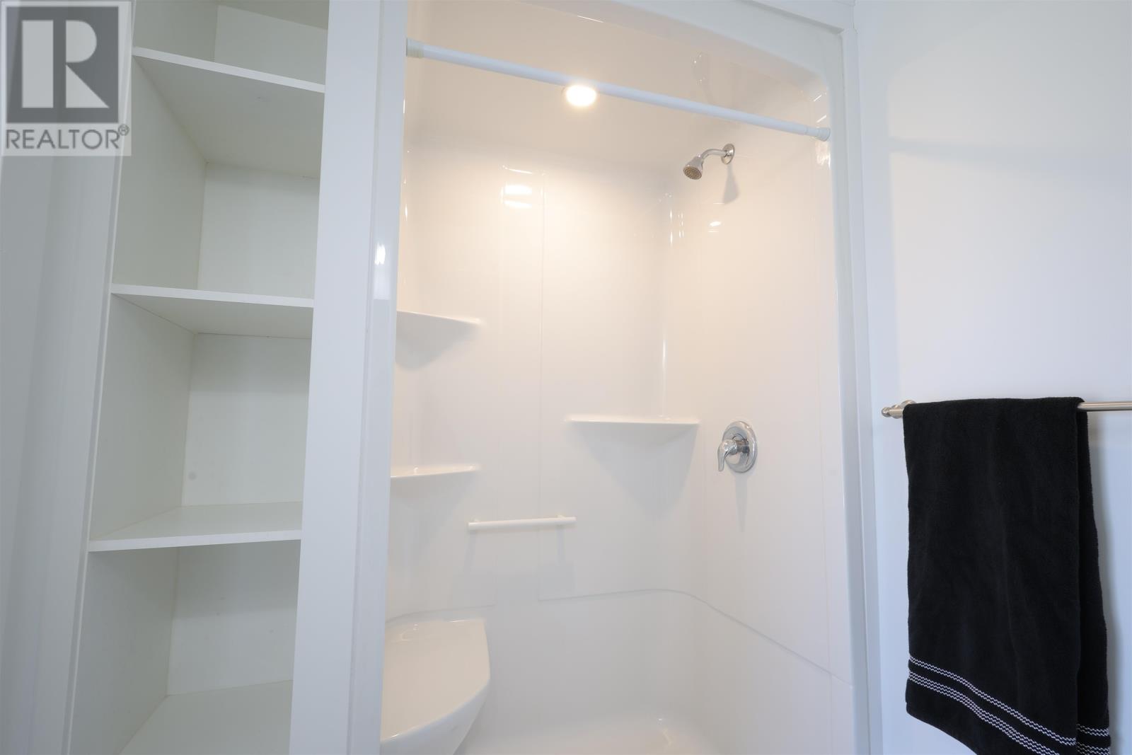 14 Aidan Street - 19