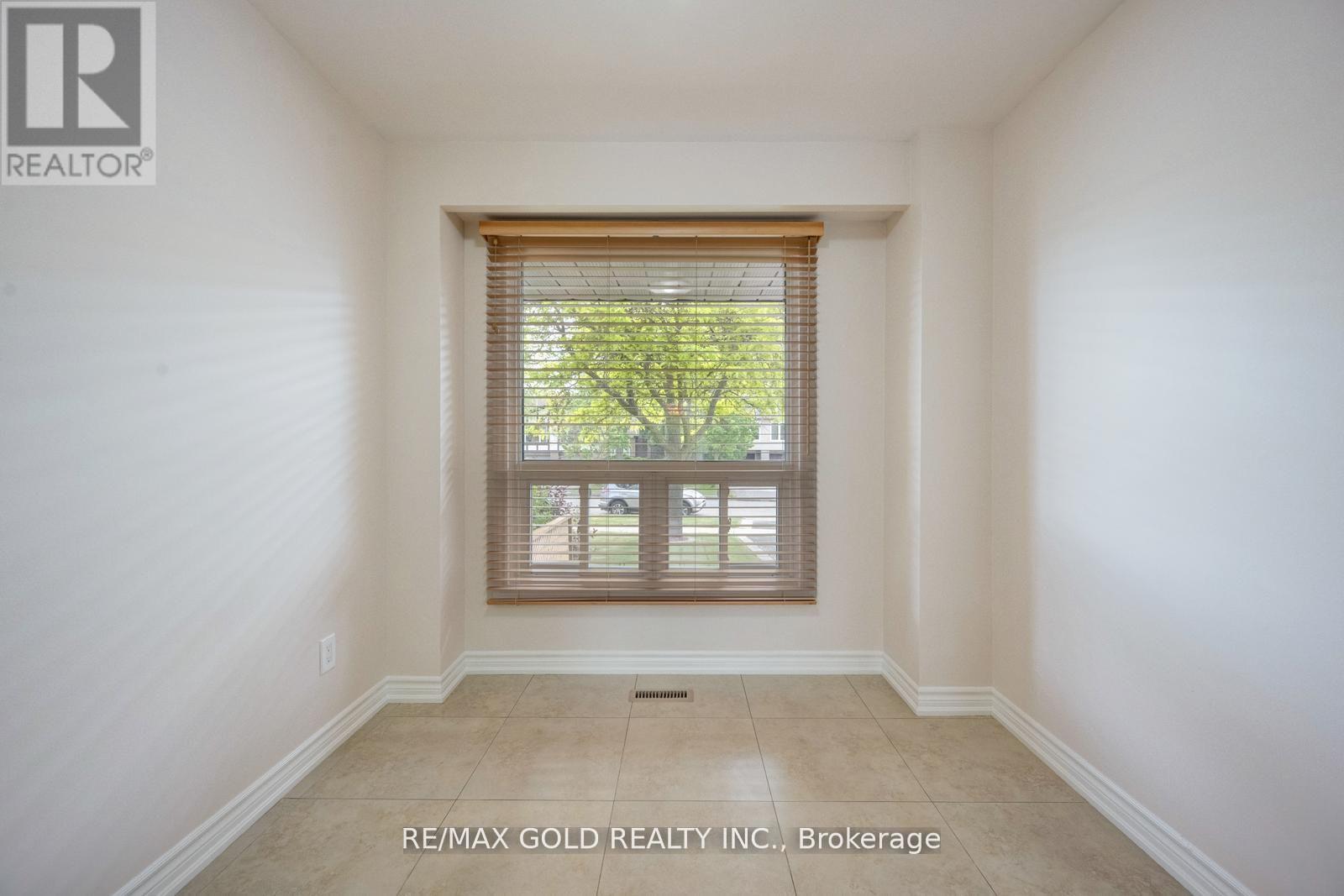 6258 ATHERLY CRESCENT - Image 14