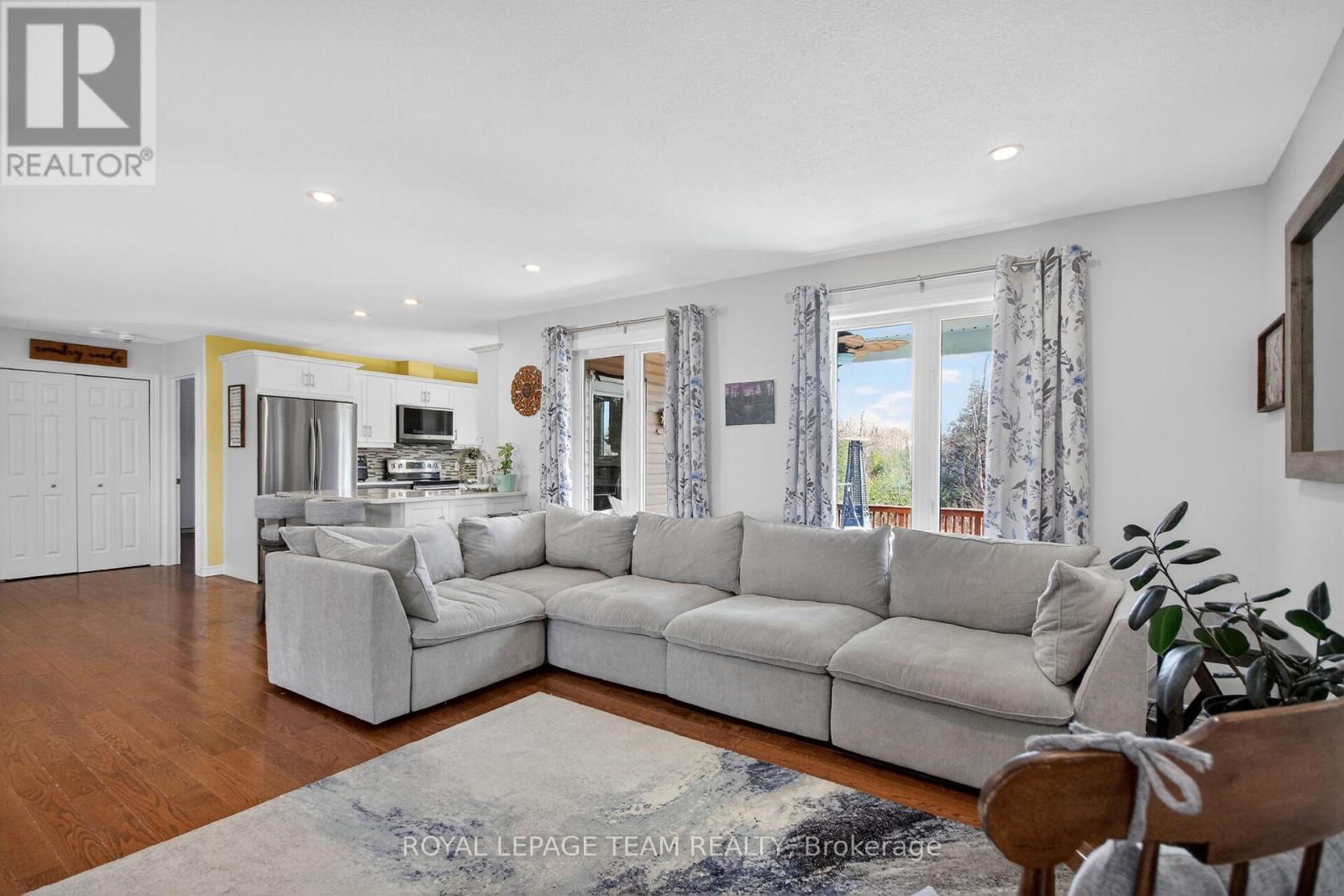 109 STONEWALK DRIVE - 8