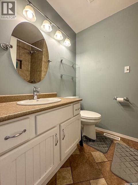 437 Russell CRESCENT — photo 12