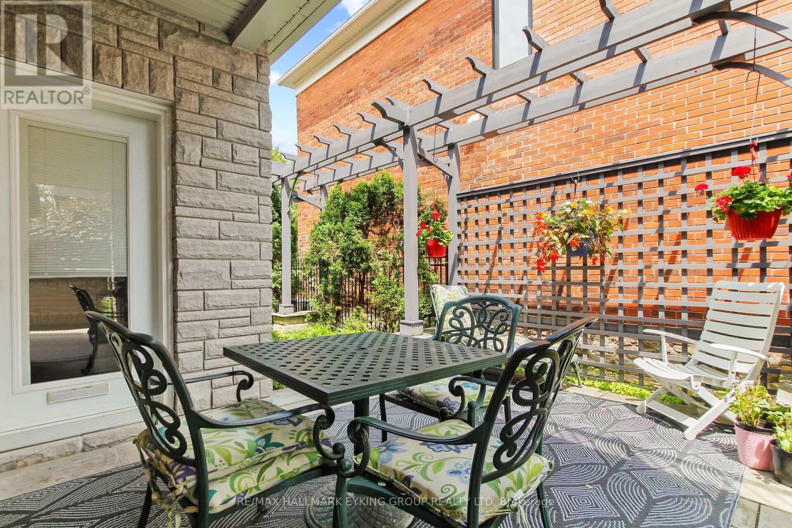 121 MACDONALD STREET, Ottawa. Luxury613. By Peter Sagos - Image 48