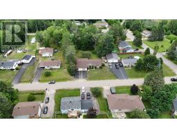 7 Martin Street, Laurentian Hills, ON K0J1J0 Photo 43
