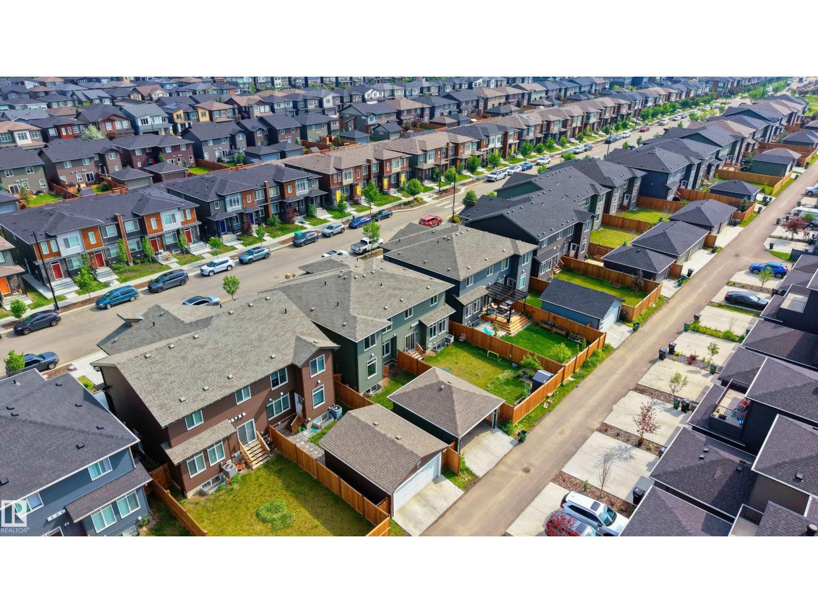 1457 KESWICK DR SW - 35