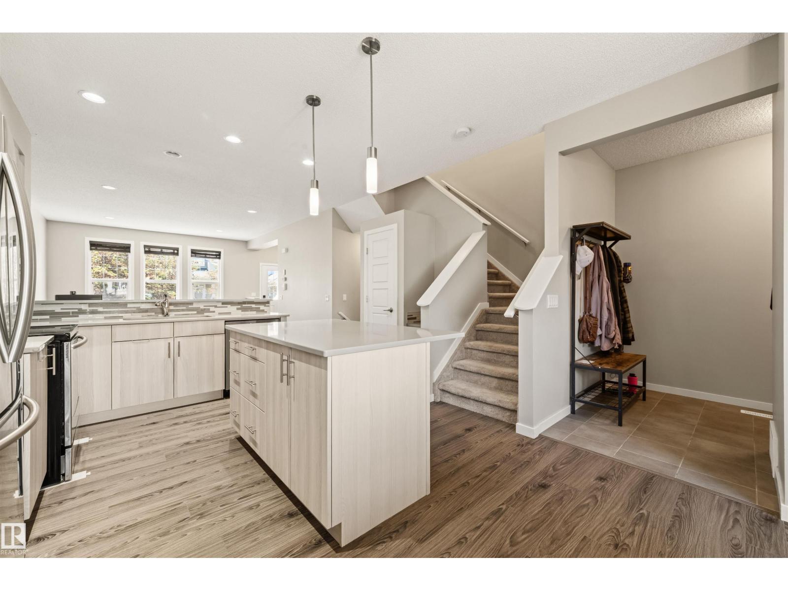 2313 69A ST SW - 11