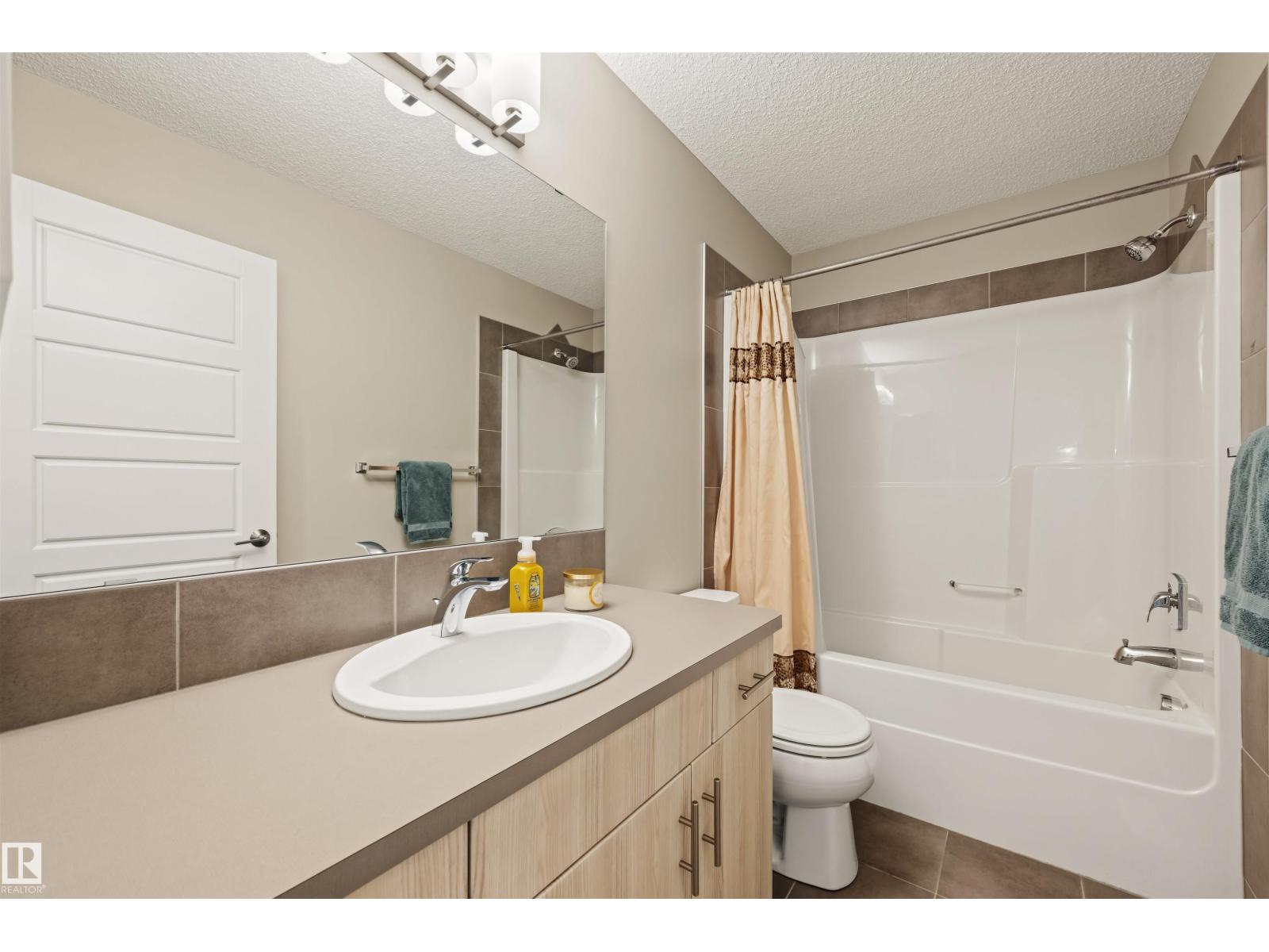 2313 69A ST SW - 25