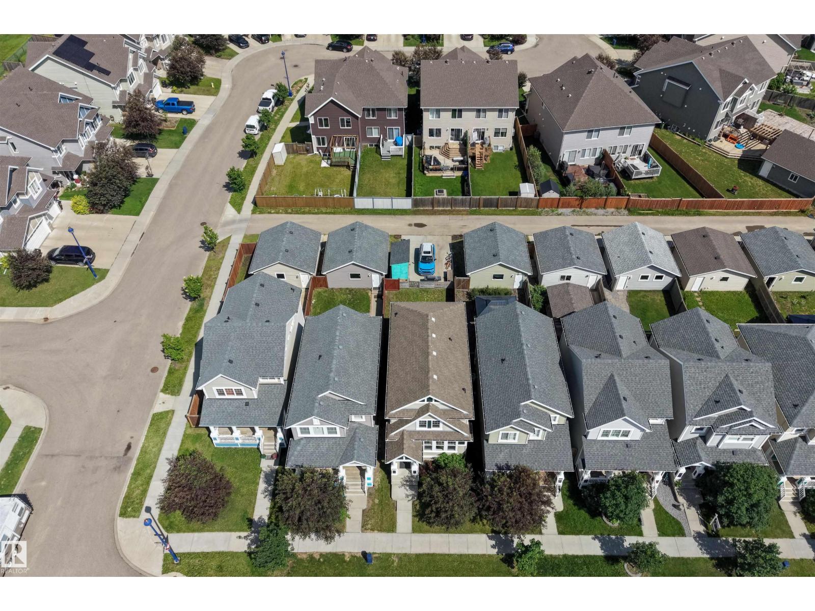 2313 69A ST SW - 33