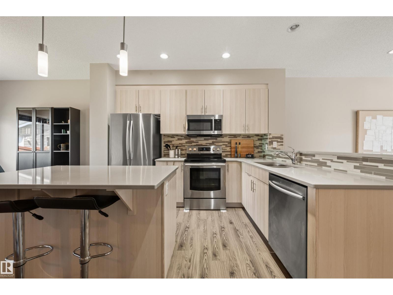 2313 69A ST SW - 8