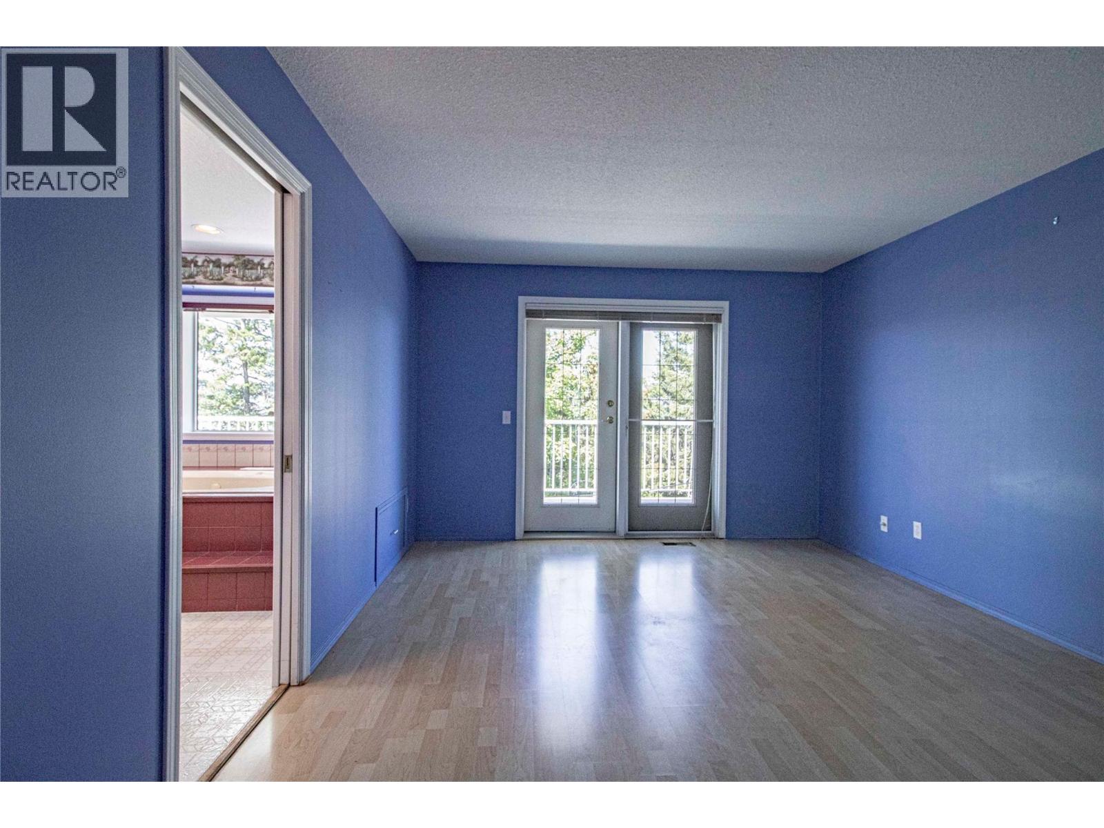 2263 Carmi Road - 16