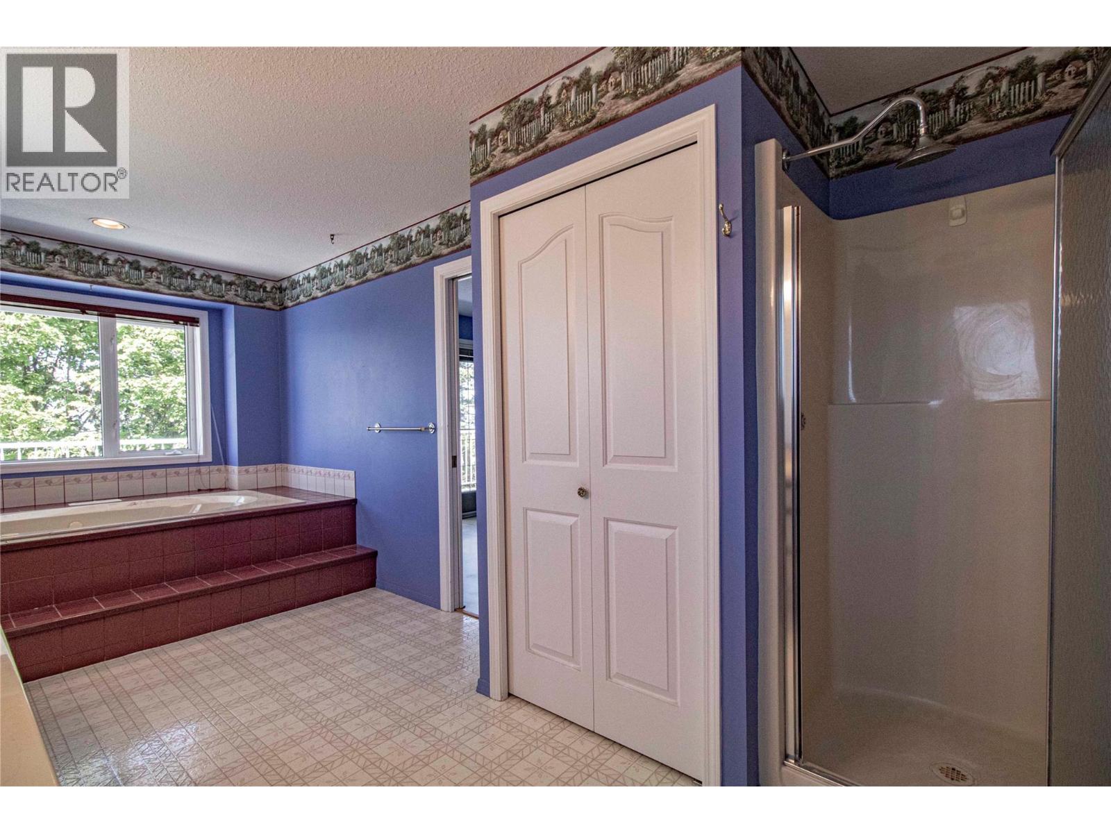 2263 Carmi Road - 20