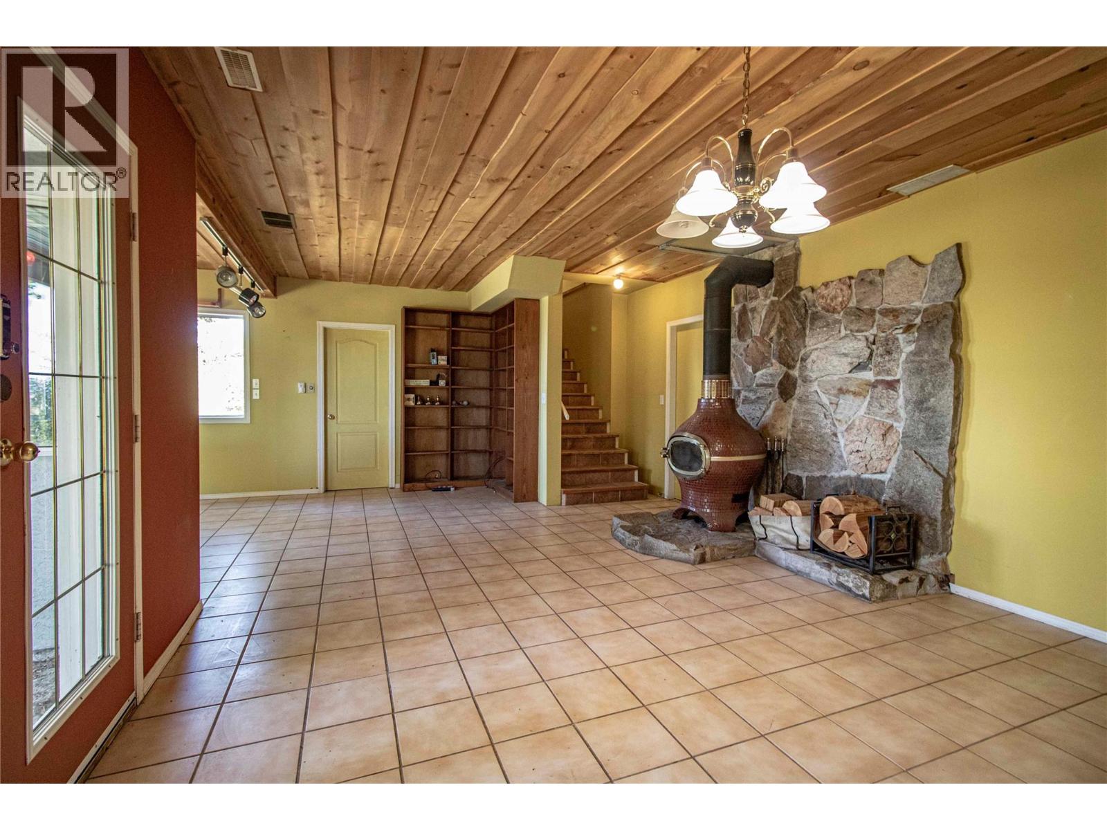 2263 Carmi Road - 30