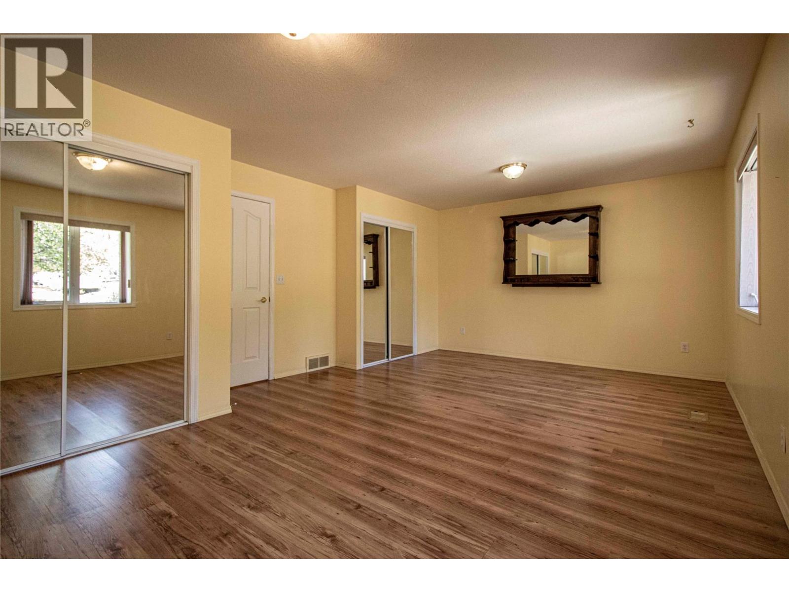 2263 Carmi Road - 21