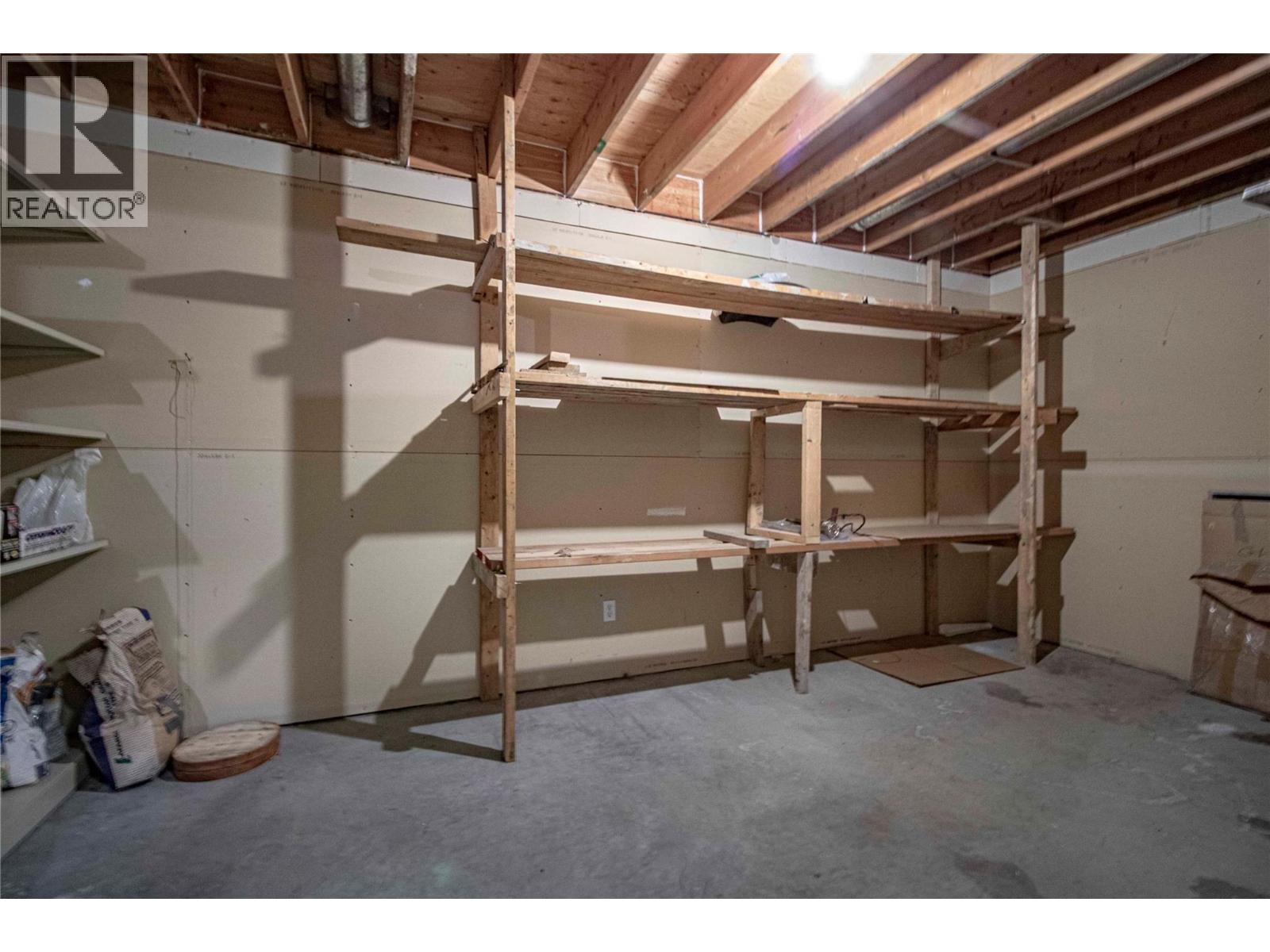 2263 Carmi Road - 37