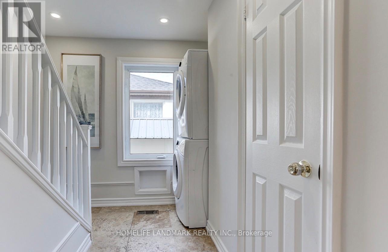 115 CROSBY AVENUE - 35