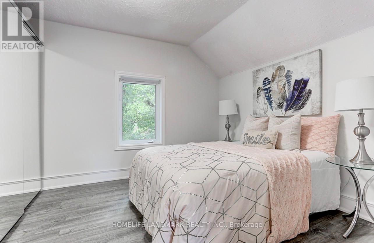 115 CROSBY AVENUE - 41