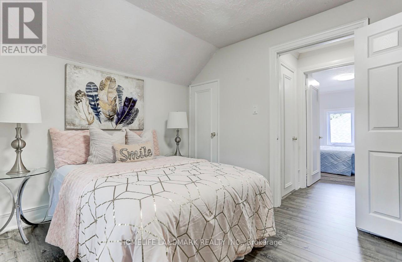 115 CROSBY AVENUE - 42
