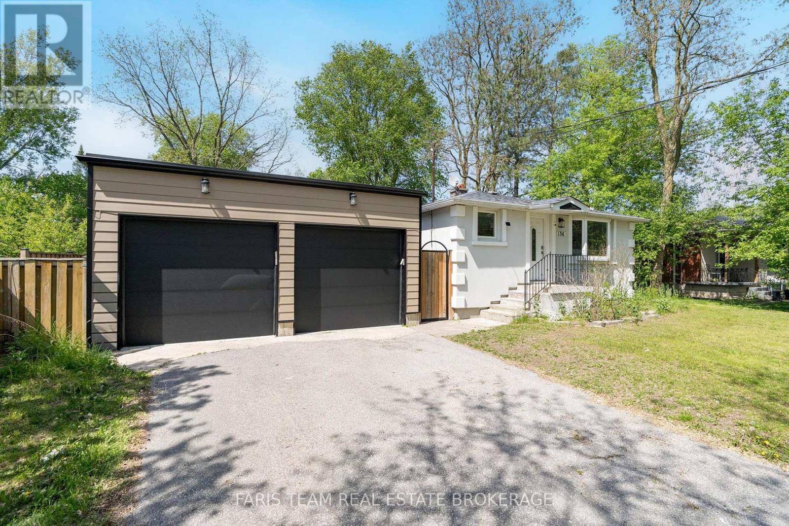 136 ORIOLE DRIVE - 1
