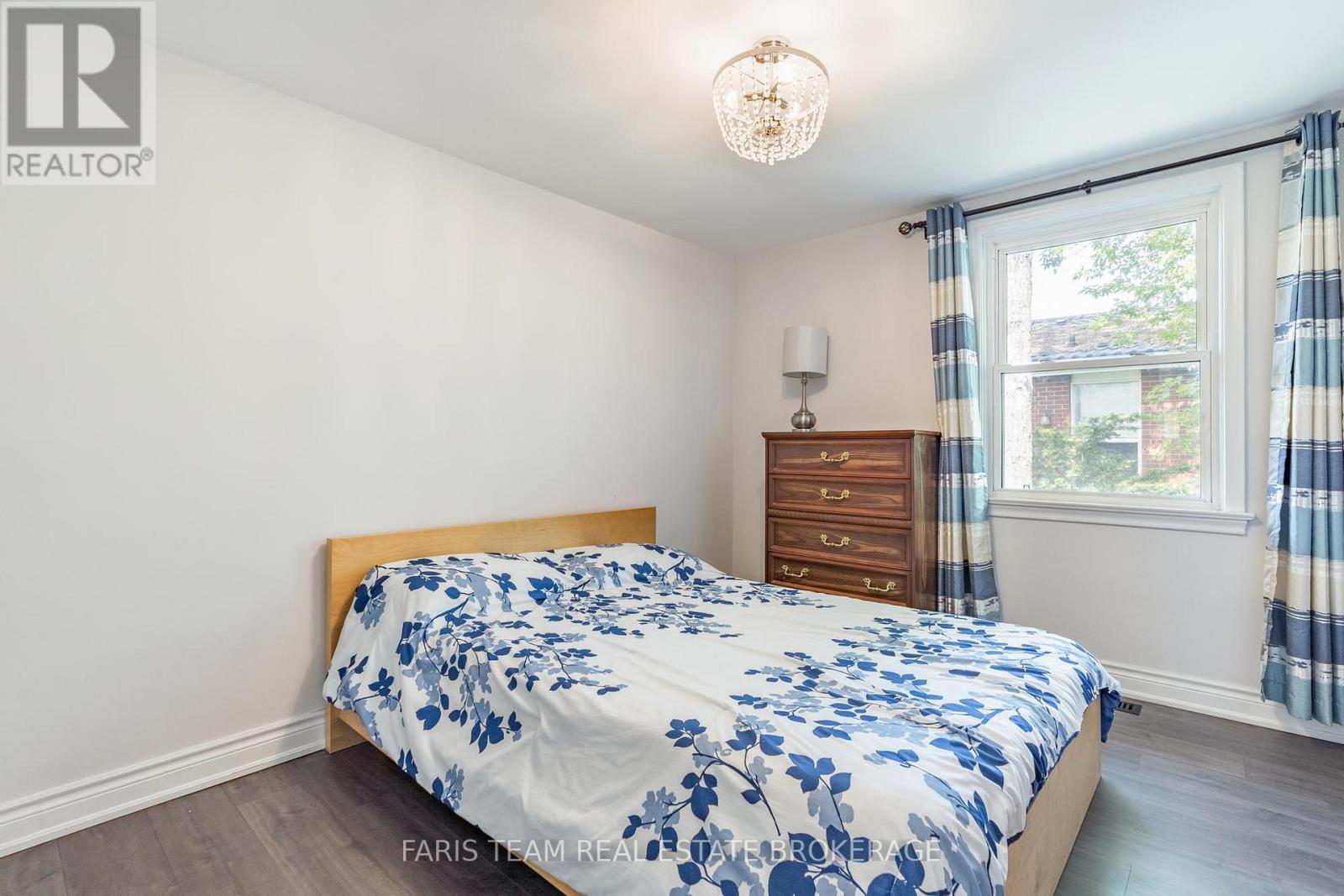 136 ORIOLE DRIVE - 17