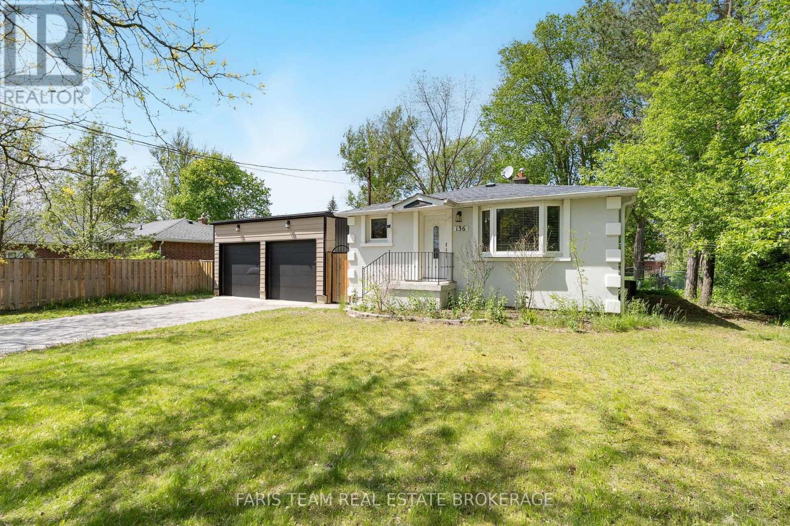 136 ORIOLE DRIVE - 2