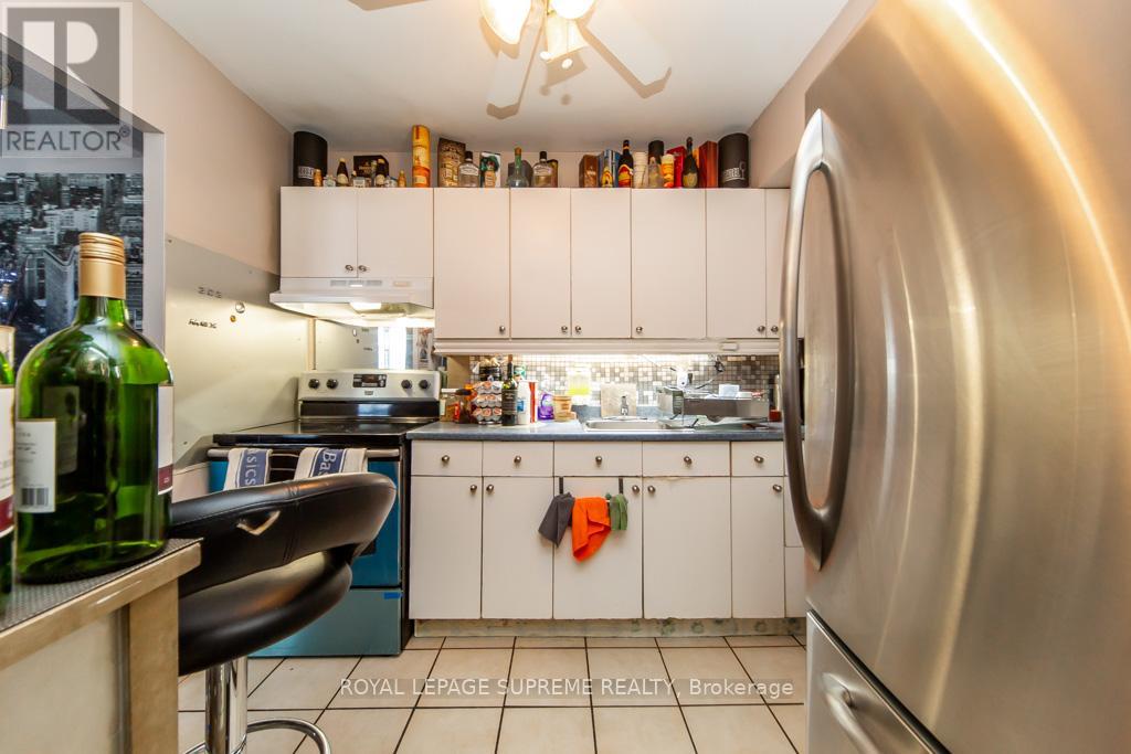 #2101 330 DIXON ROAD - 27