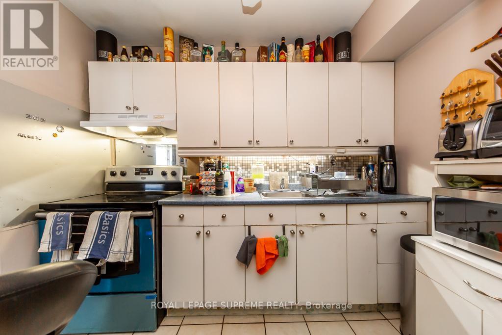 #2101 330 DIXON ROAD - 28