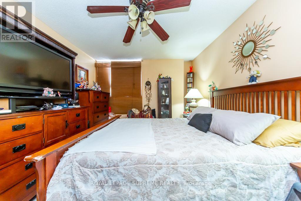 #2101 330 DIXON ROAD - 34
