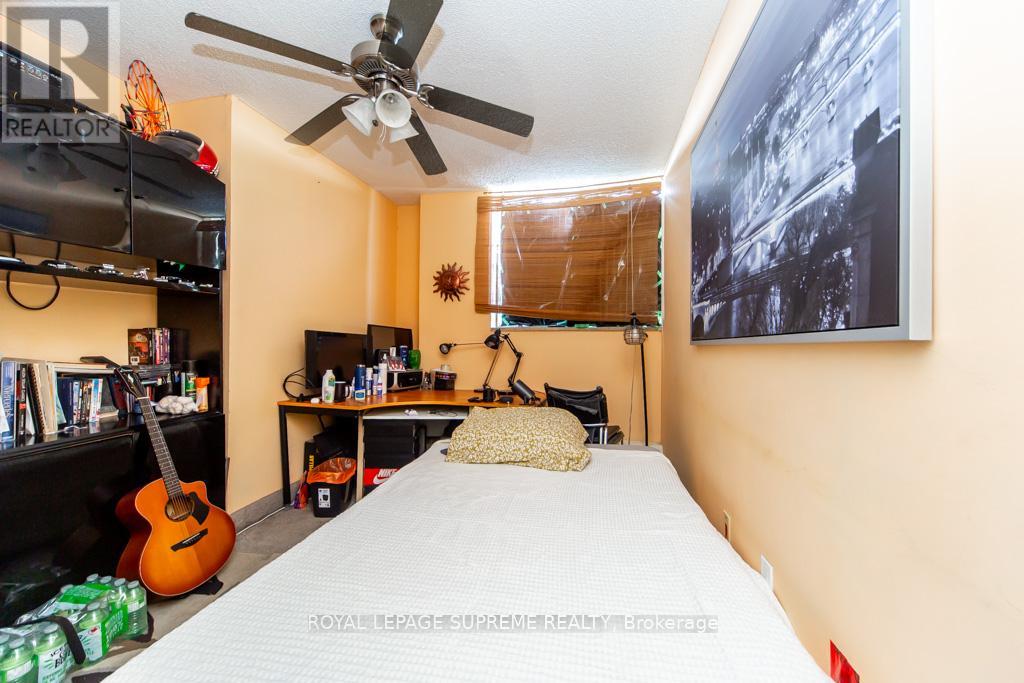 #2101 330 DIXON ROAD - 35