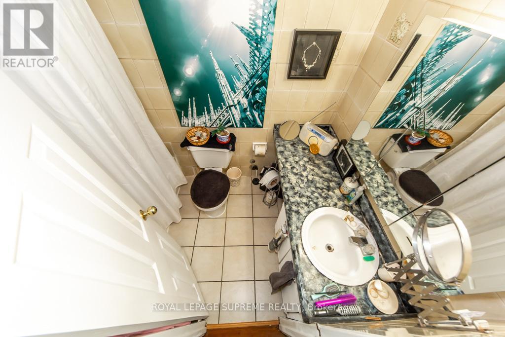 #2101 330 DIXON ROAD - 38