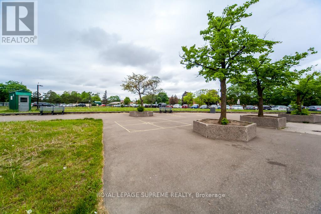 #2101 330 DIXON ROAD - 44