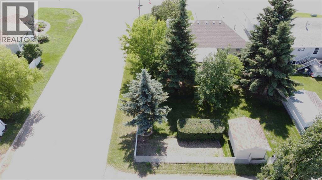 1834 10 Avenue — photo 24