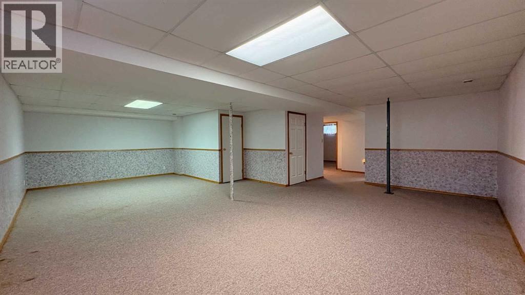 Large family room down!