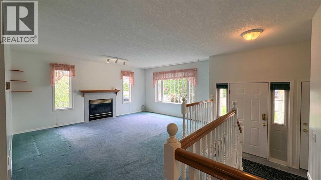 1834 10 Avenue - photo 3