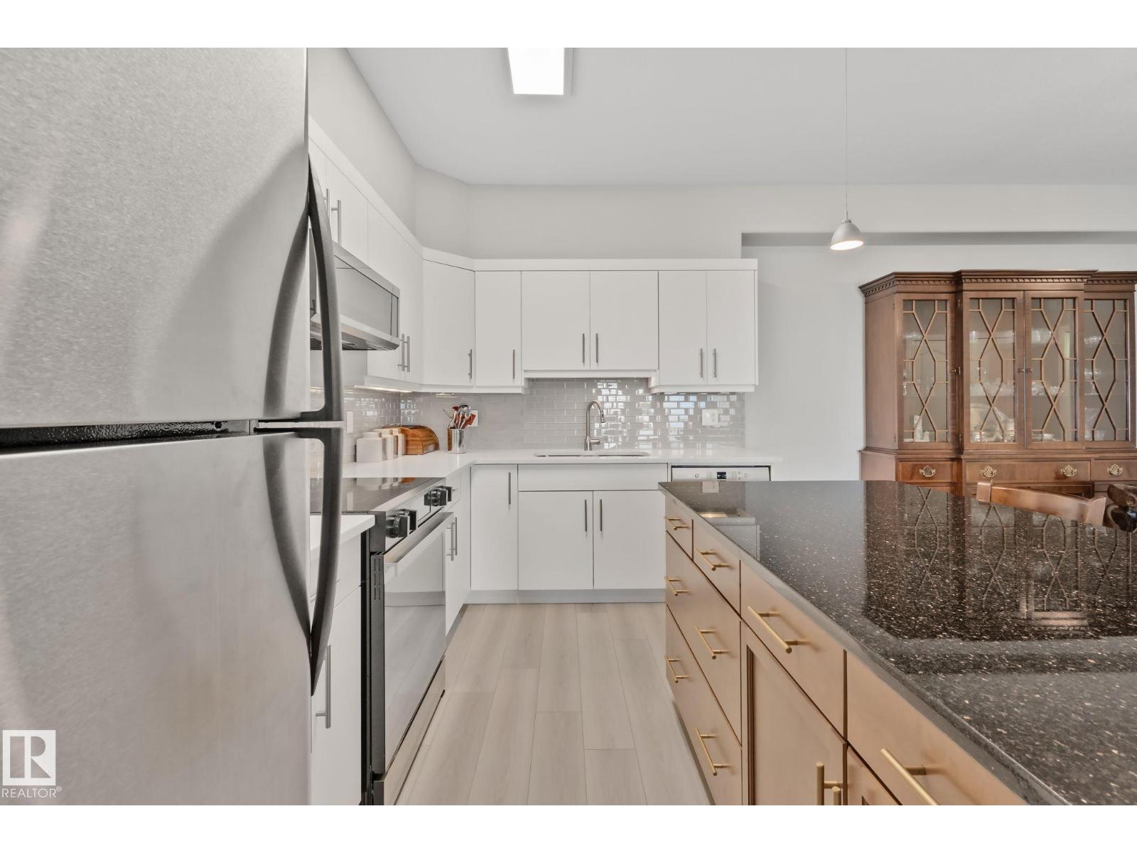 #432 1406 HODGSON WY NW - 6