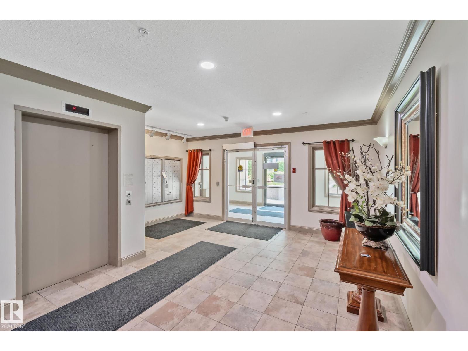 #432 1406 HODGSON WY NW - 32