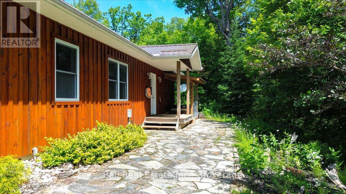 240 STRINGER DRIVE - 10